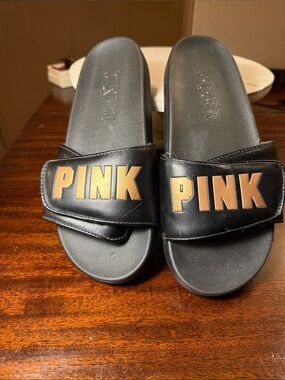 Victoria's Secret Pink Crossover Strap Logo Slides Black/ Gold Logo Sz M Beach